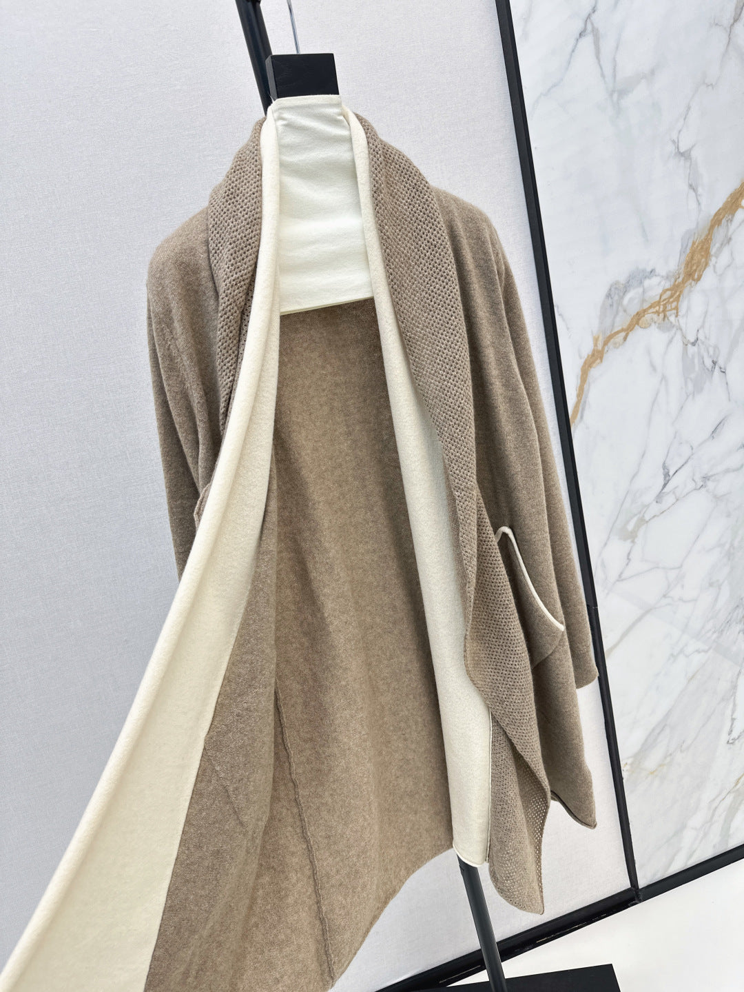 Loro 25fw cashmere coat