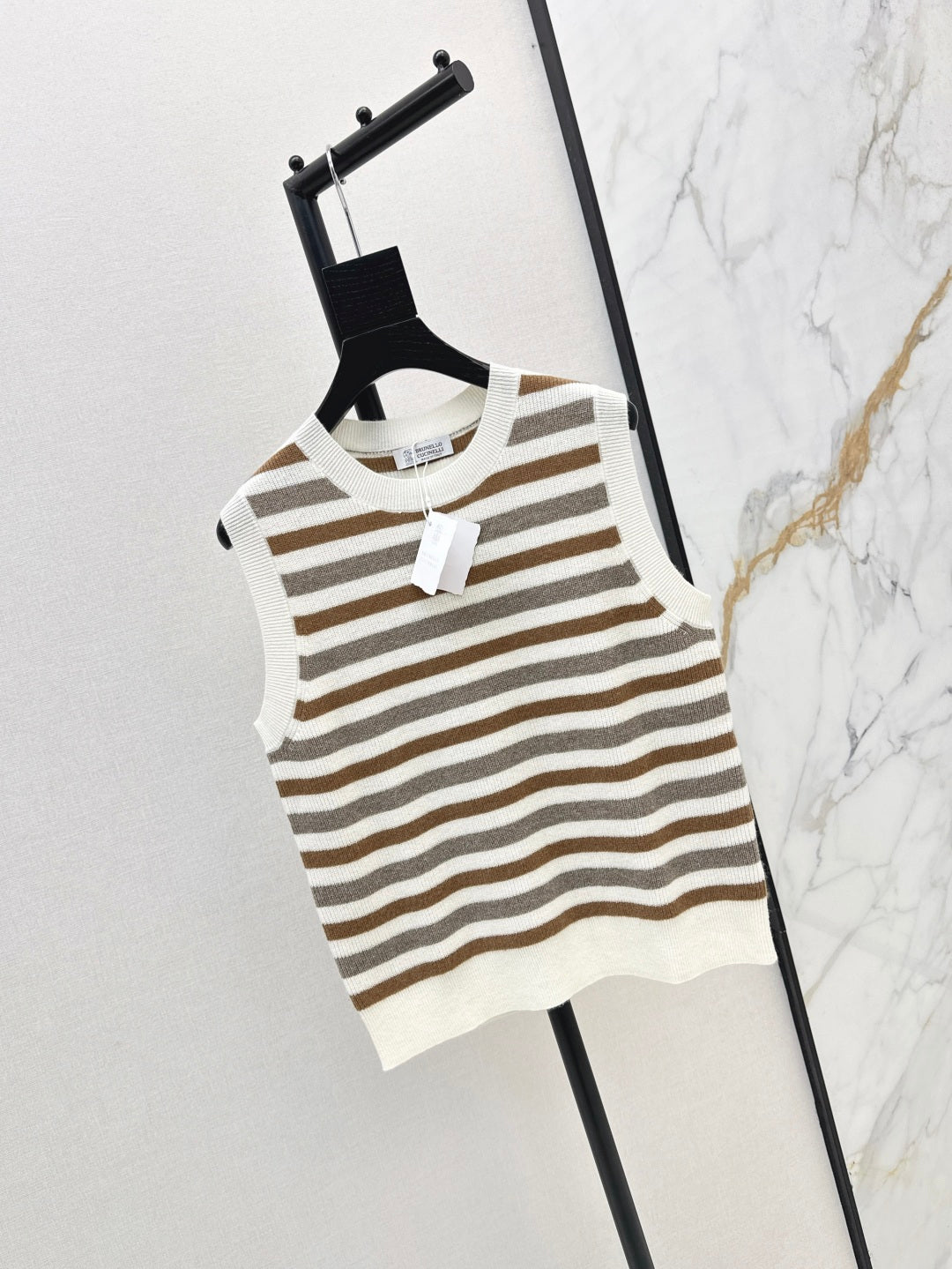 Brune 25fw knitted vest