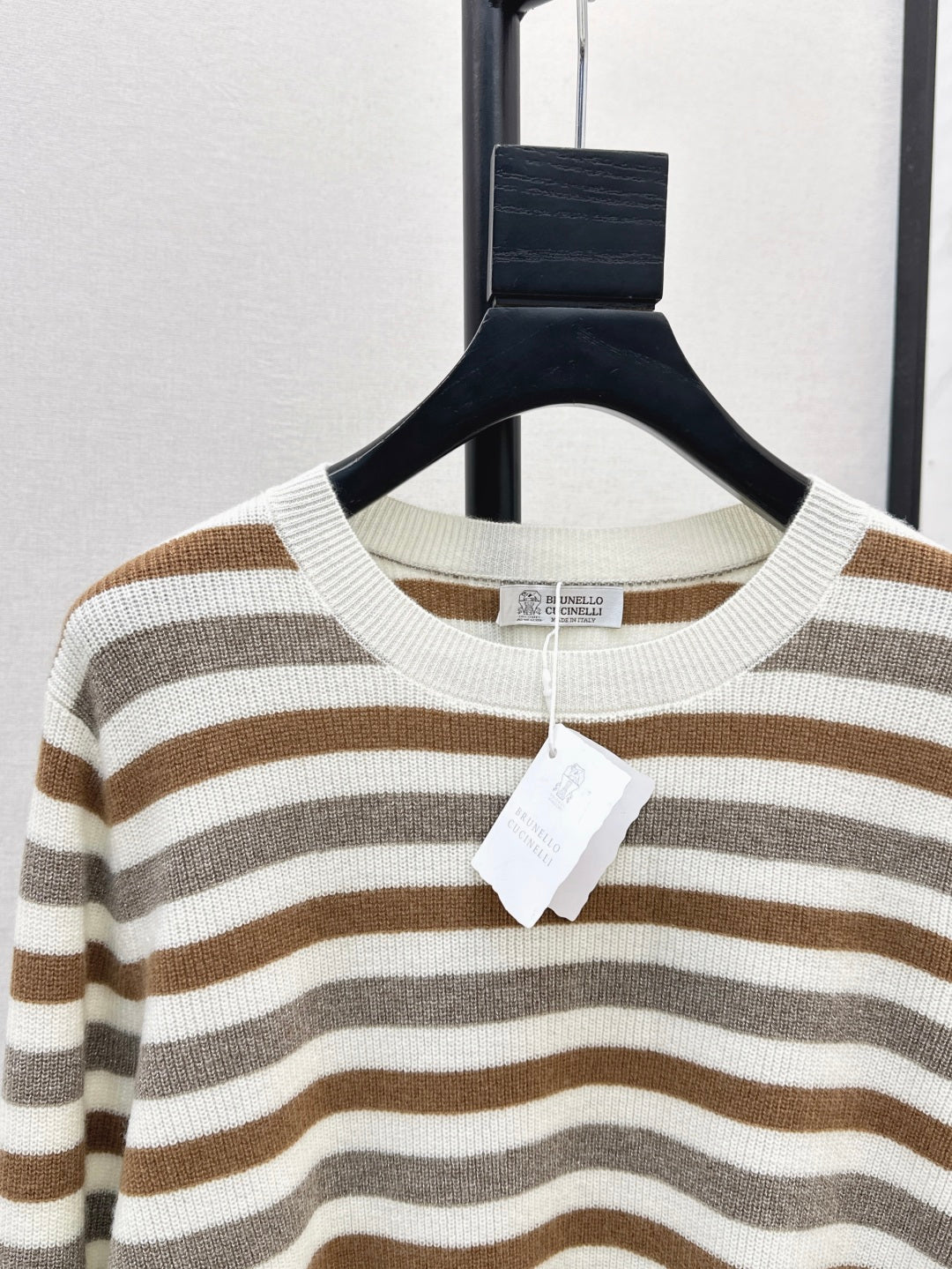 Brune 25fw knitted sweater