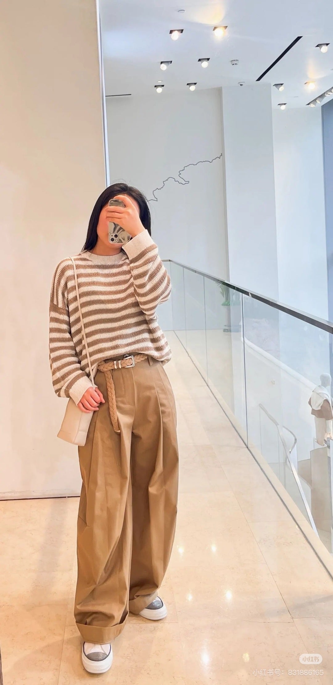 Brune 25fw knitted sweater