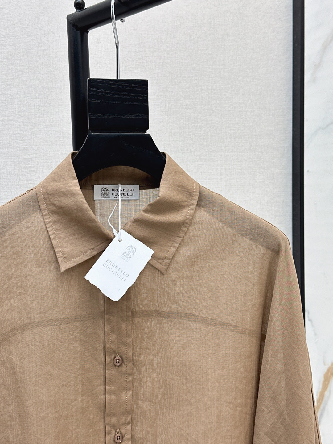 Brune 25fw linen shirt