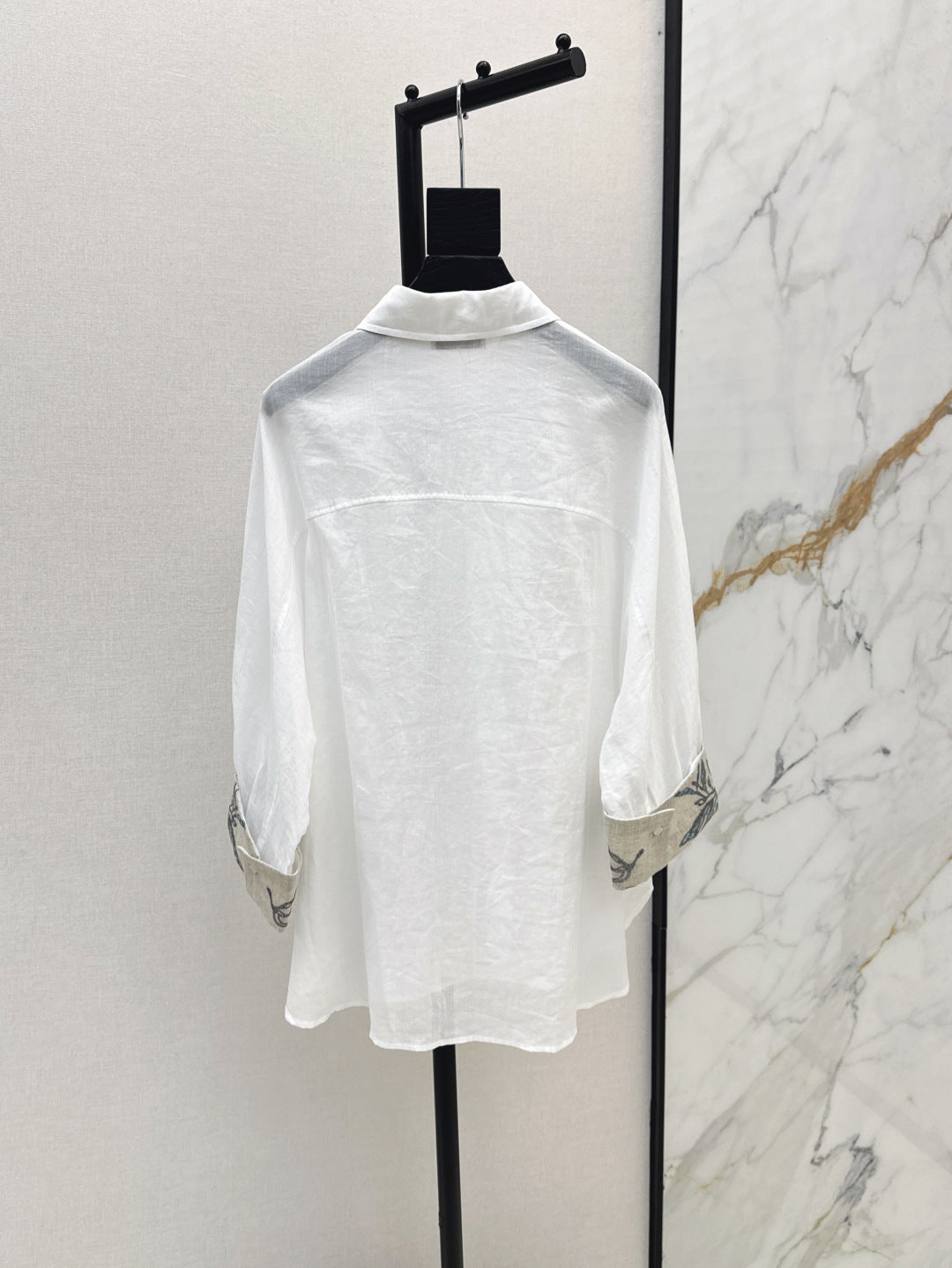 Brune 25fw linen shirt