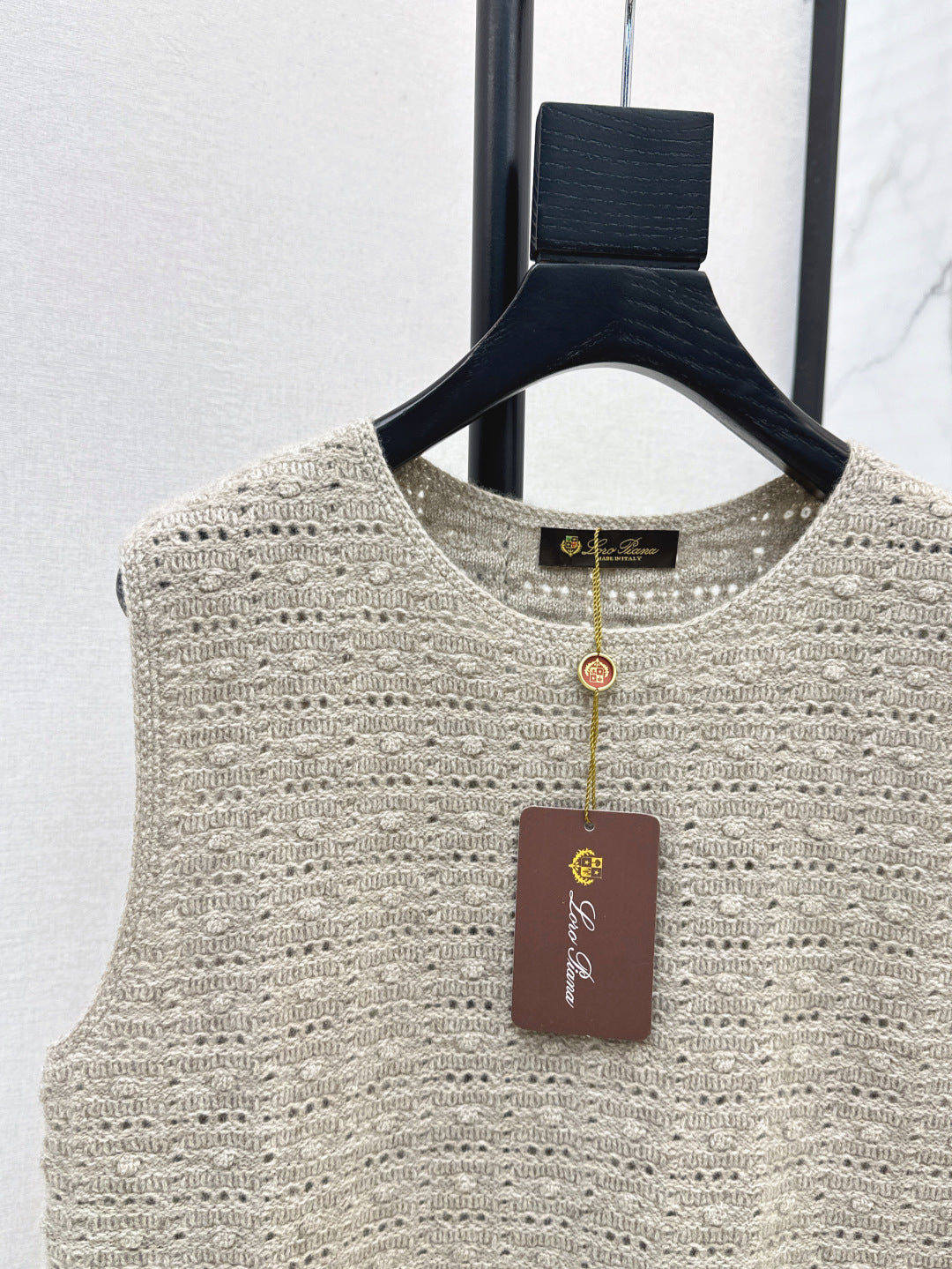 Loro 25fw knitted vest