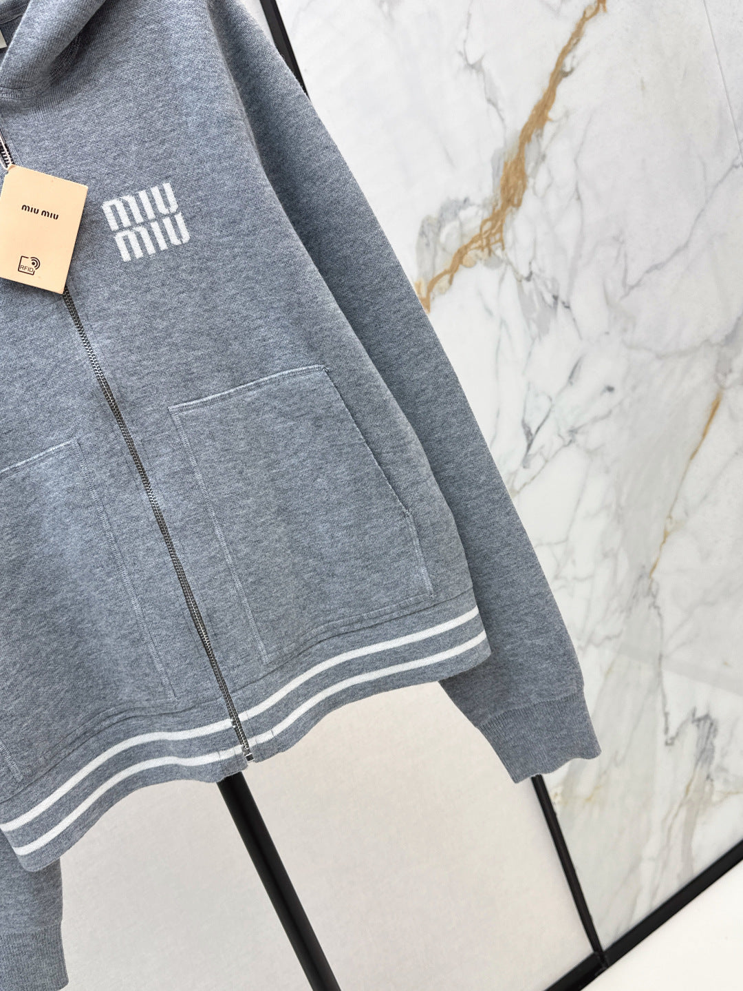 Miu 25fw knitted jacket
