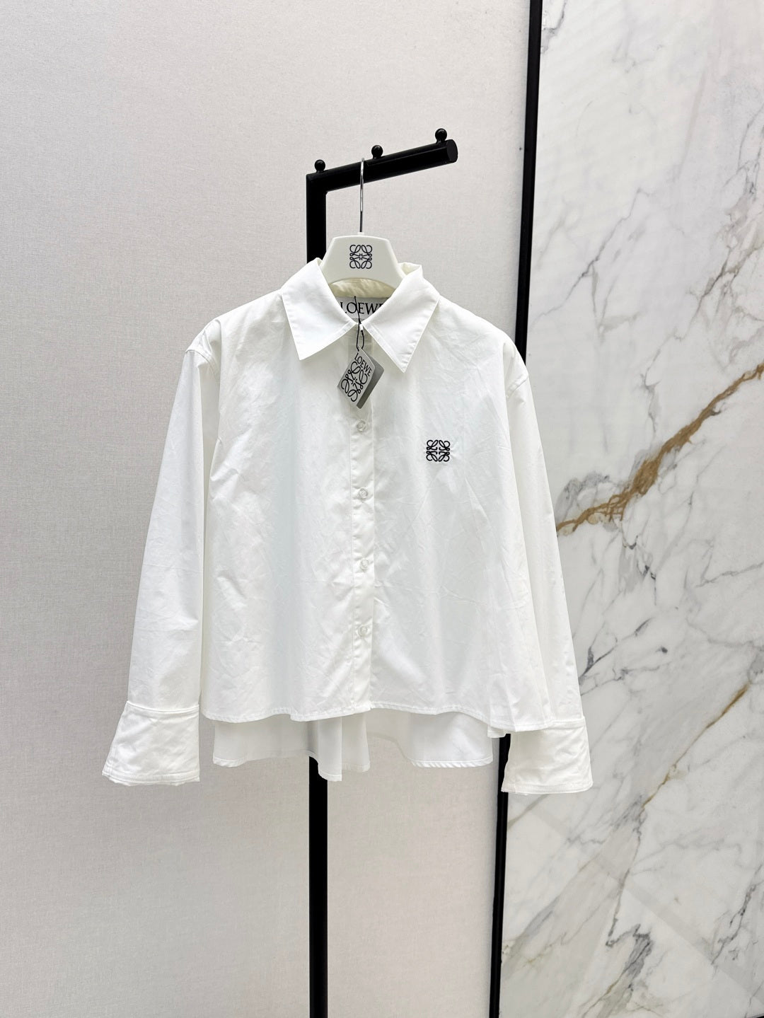 Loe 25fw buttons shirt