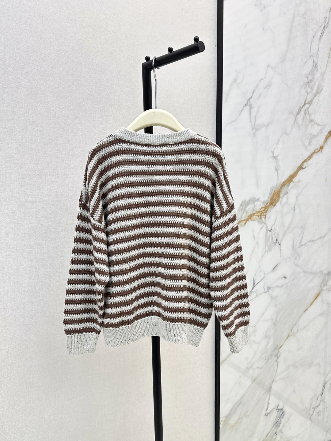 Brune 25fw knitted sweater