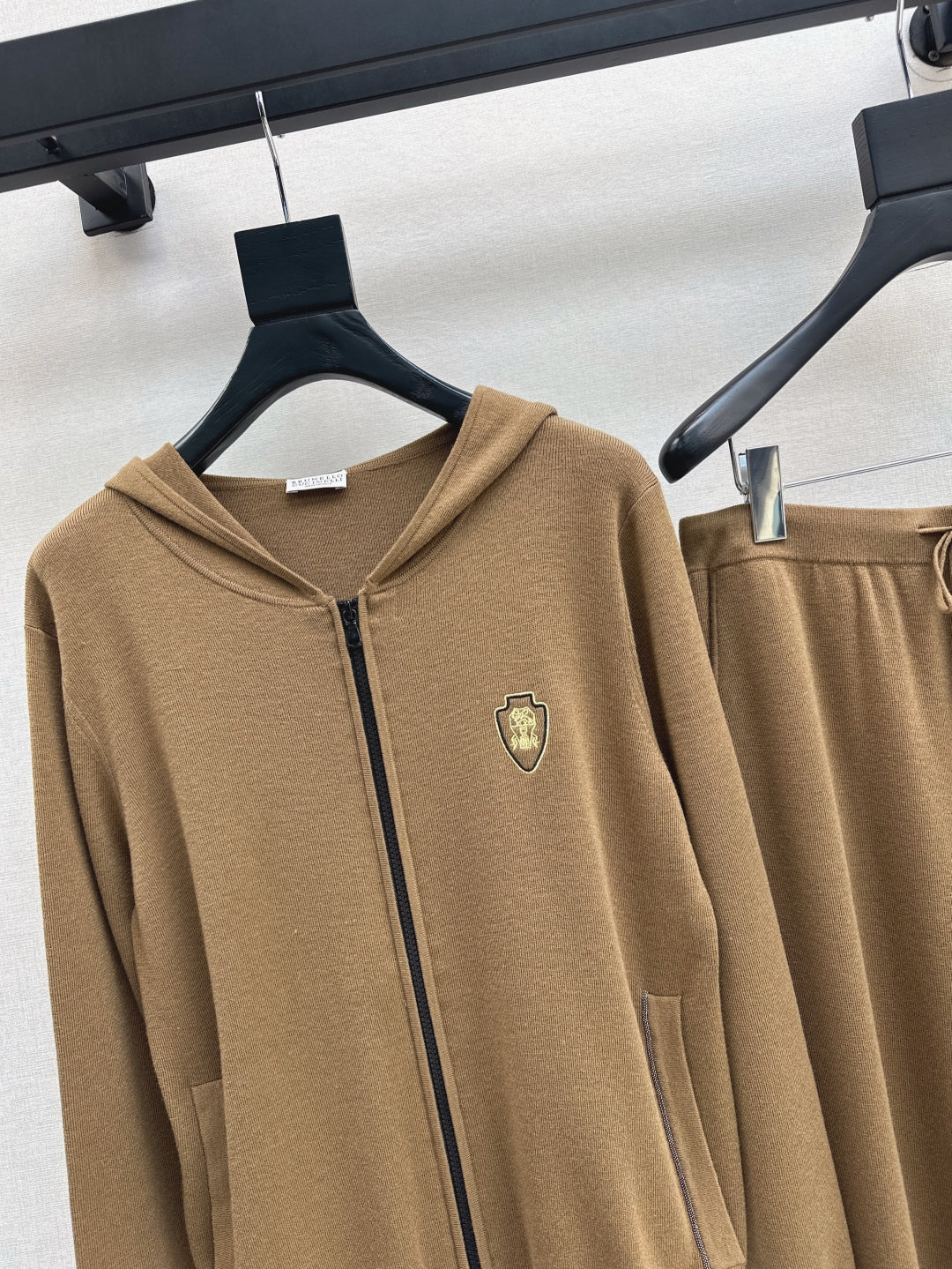 Brune 25fw knitted suit