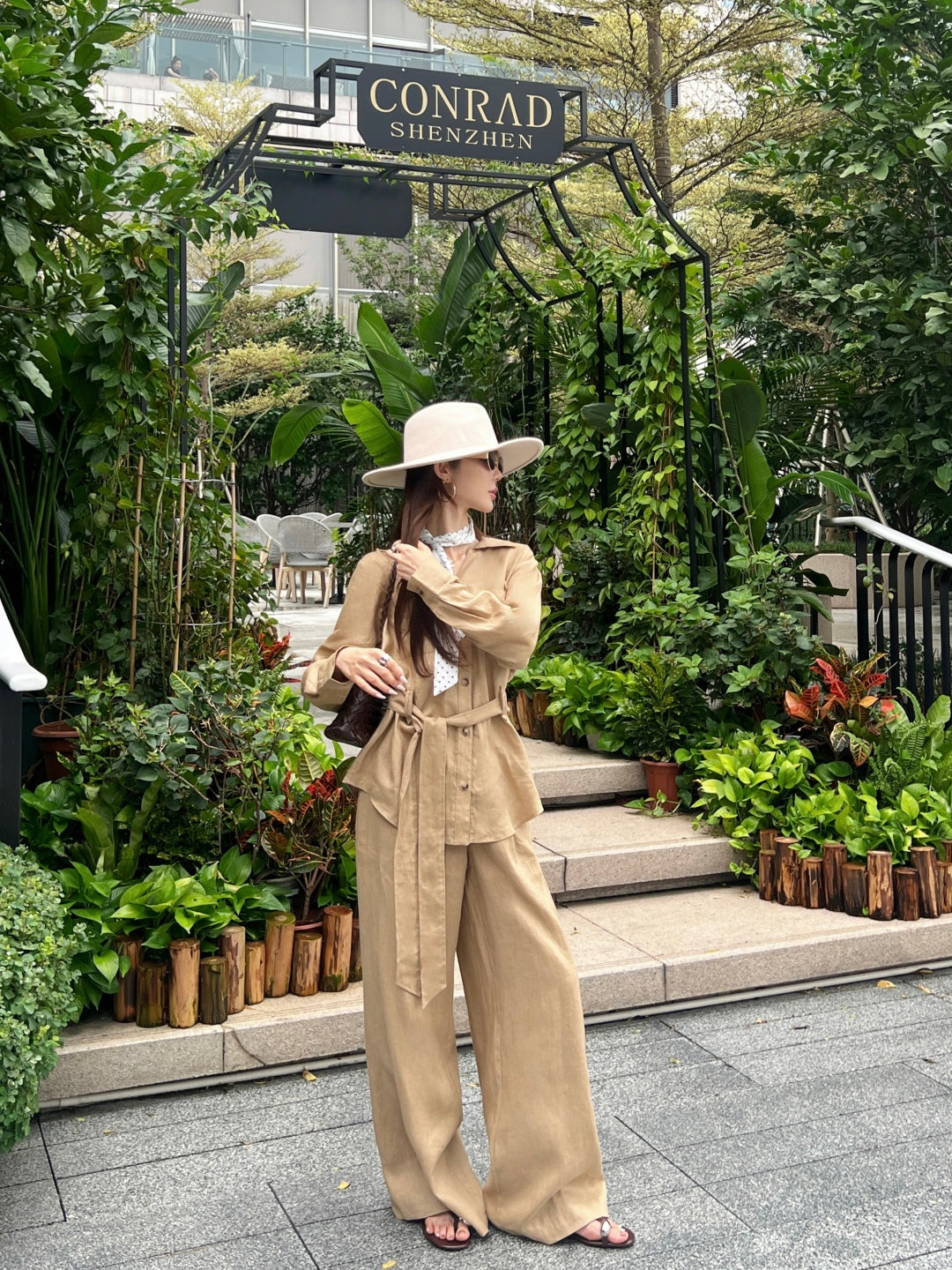 Loro 25fw linen pants