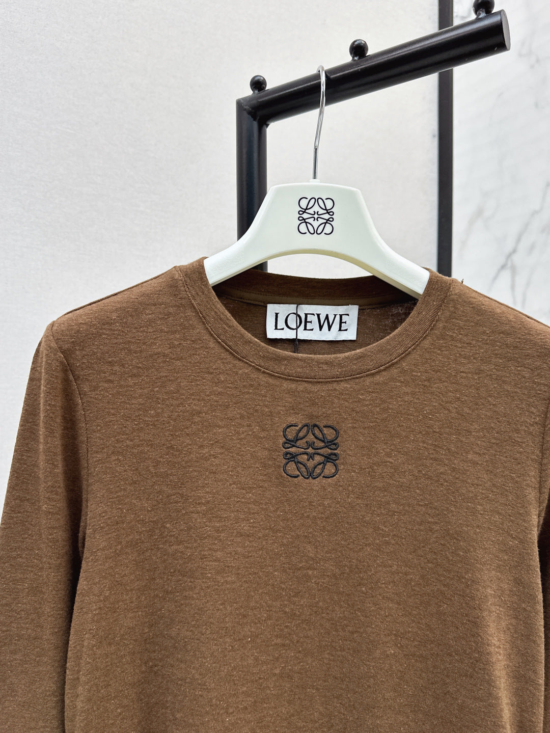 Loe 25fw knitted sweater