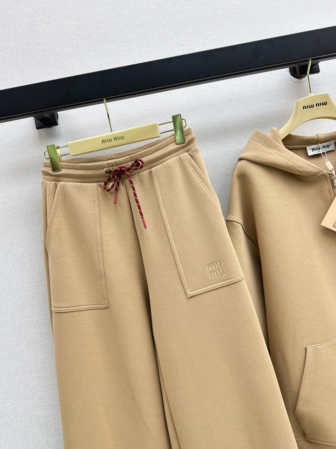 Miu 25fw tracksuit