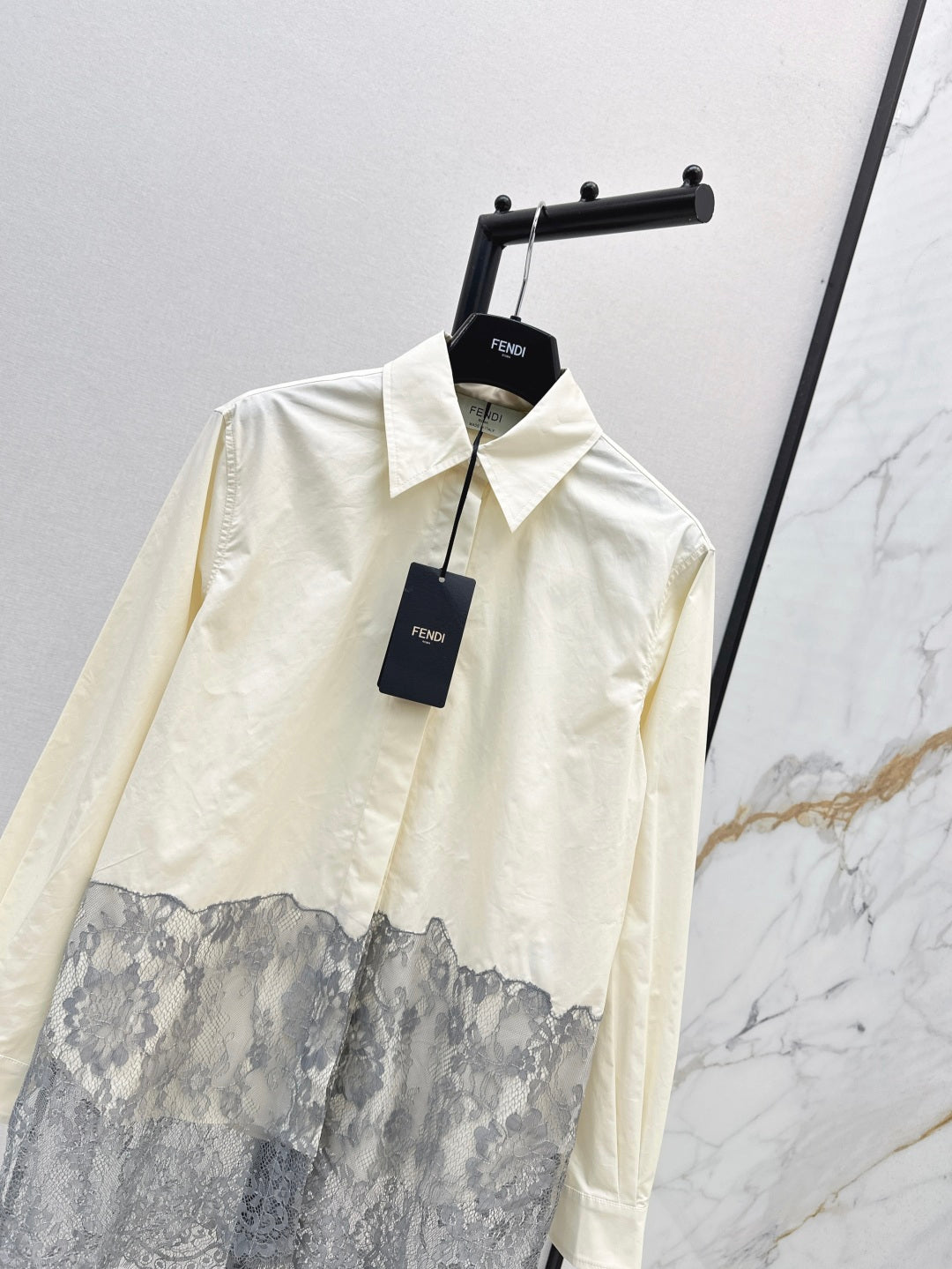 Fend 25fw lace shirt