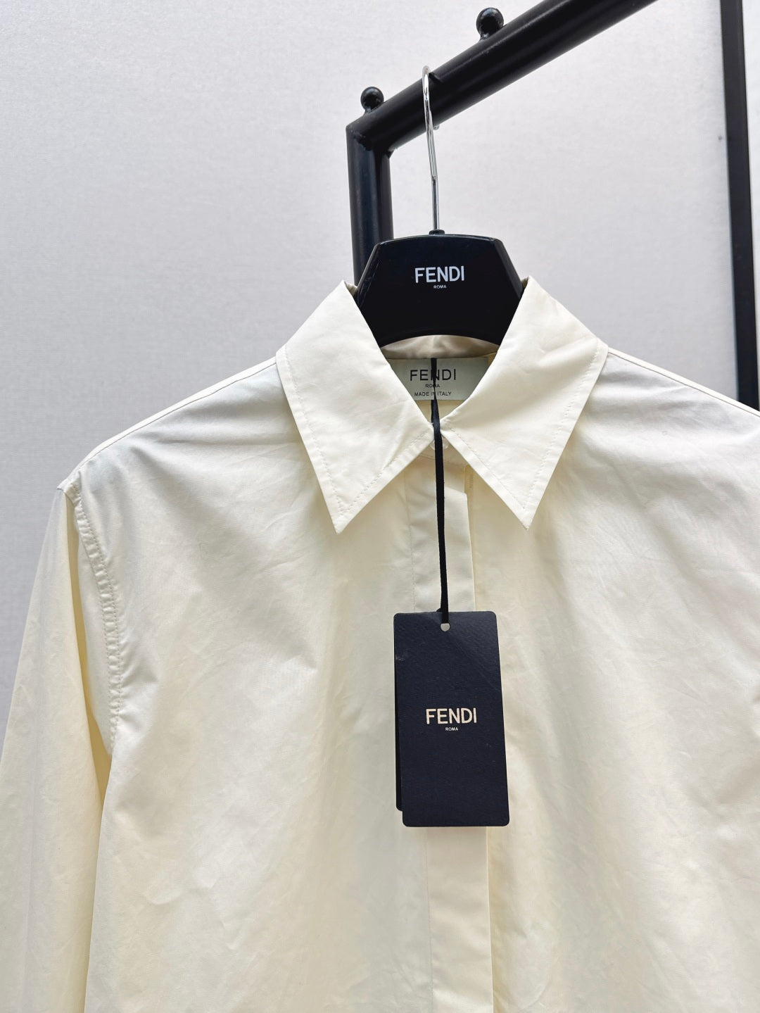 Fend 25fw lace shirt
