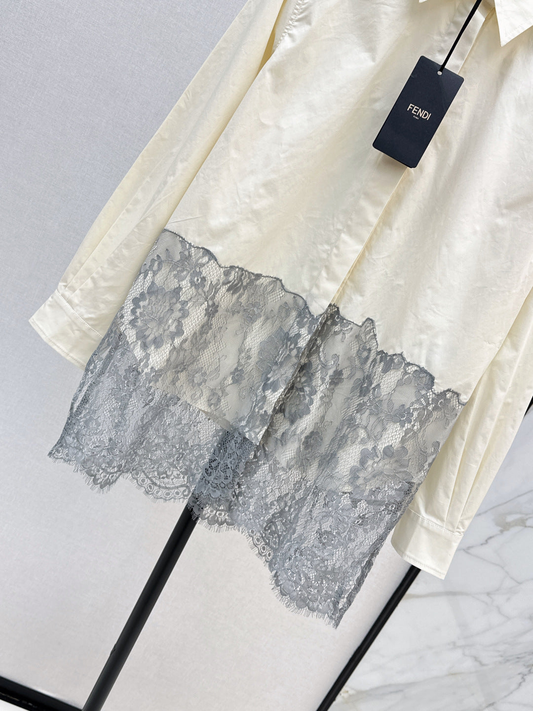 Fend 25fw lace shirt