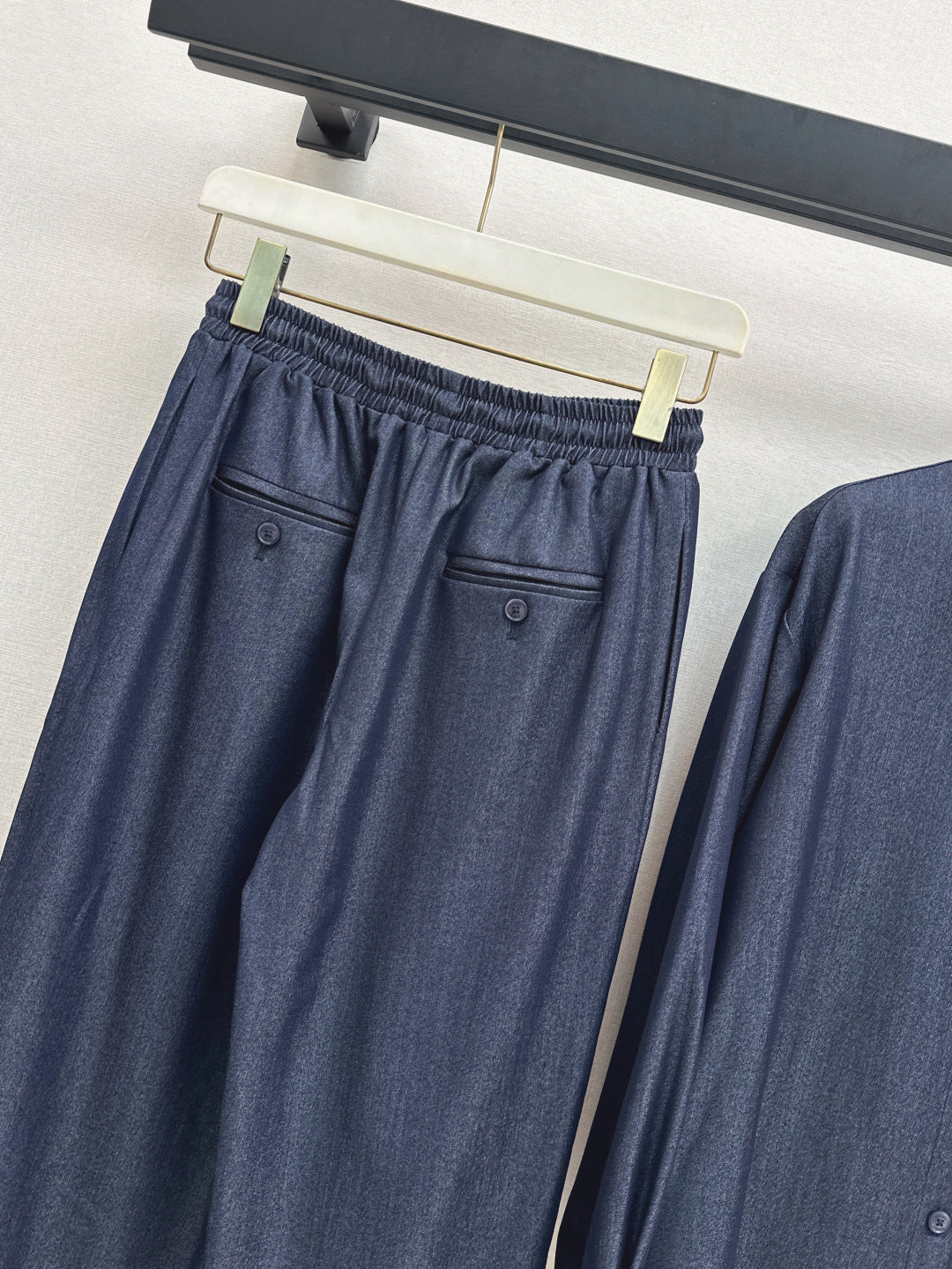 Loe 25fw straight pants