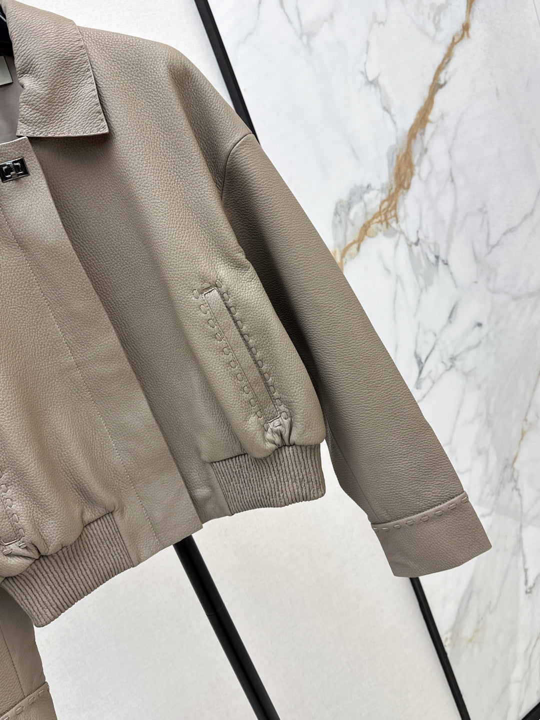 Pra 25fw leather jacket