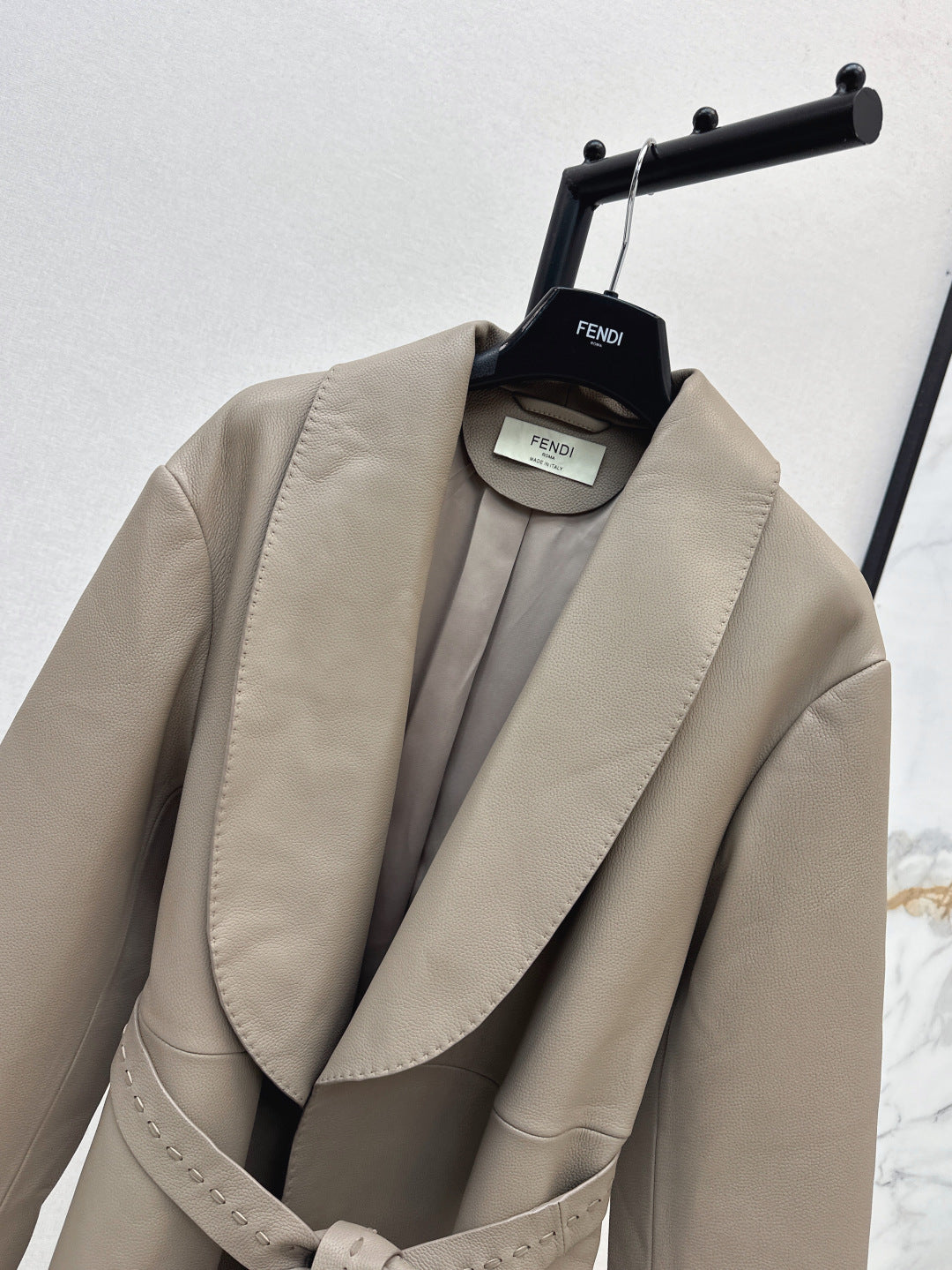 Fend 25fw leather coat