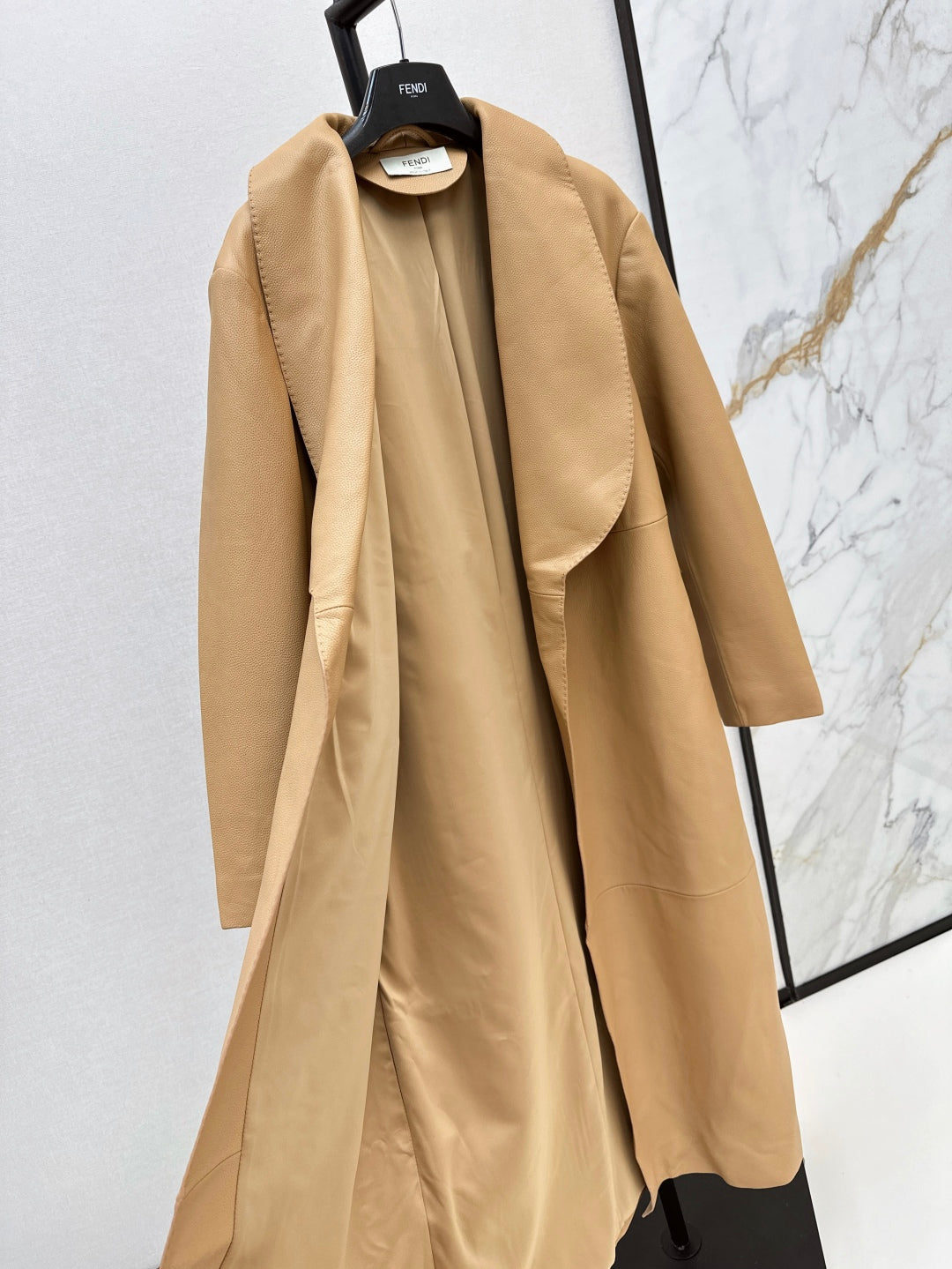 Fend 25fw leather coat