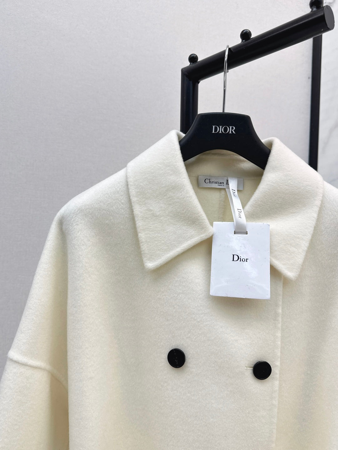 CD 25fw cashmere coat