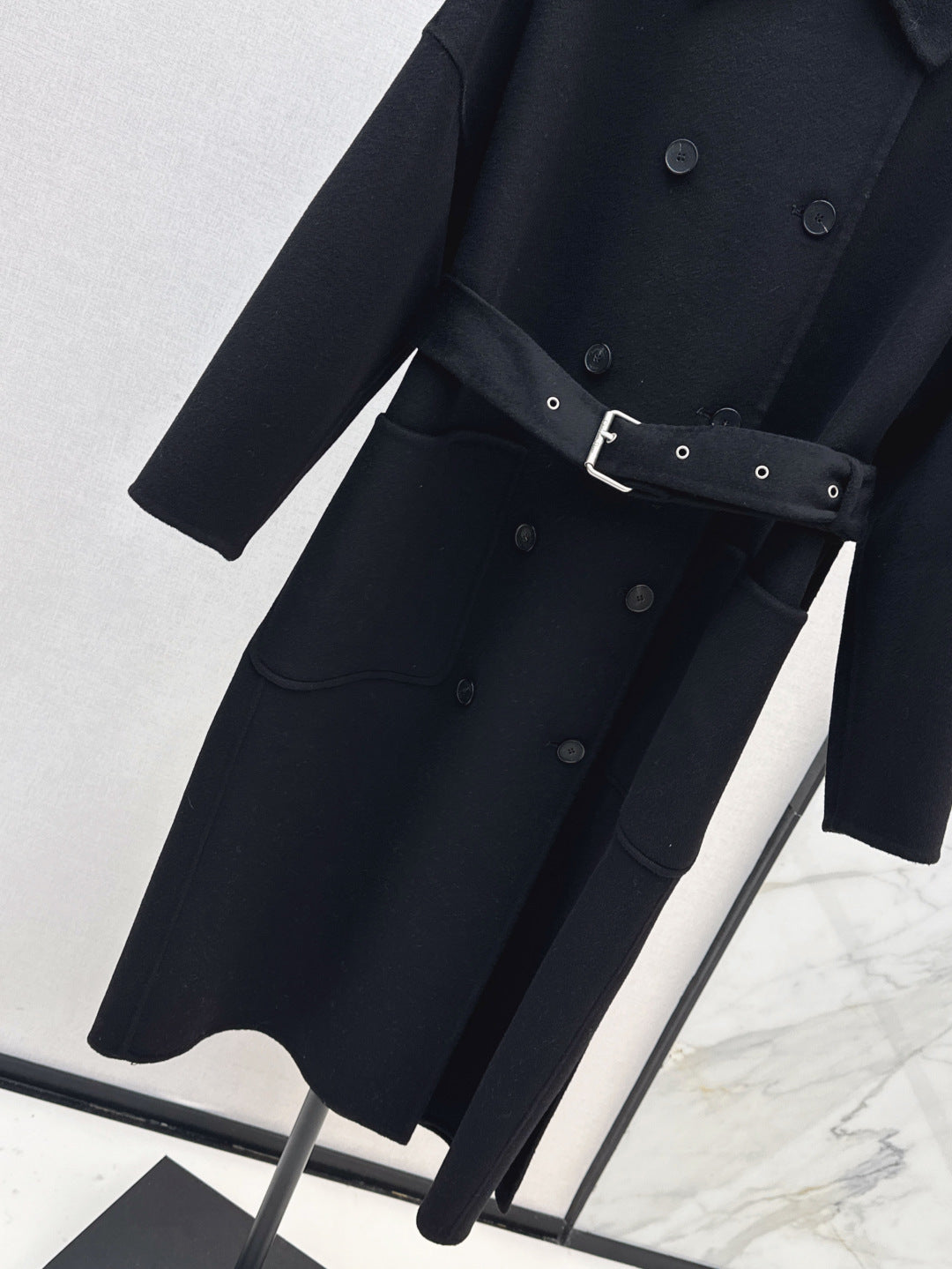 CD 25fw cashmere coat