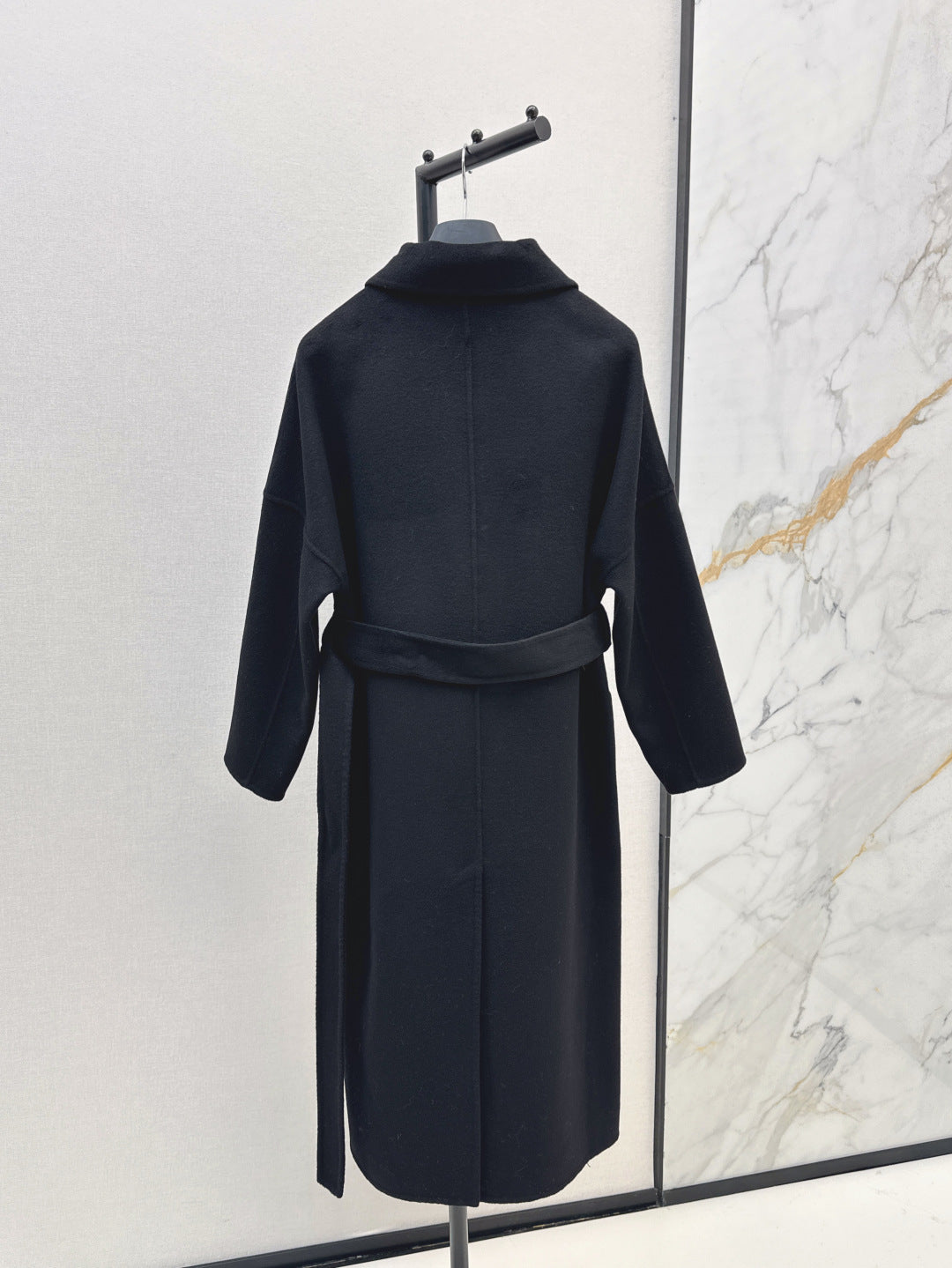 CD 25fw cashmere coat