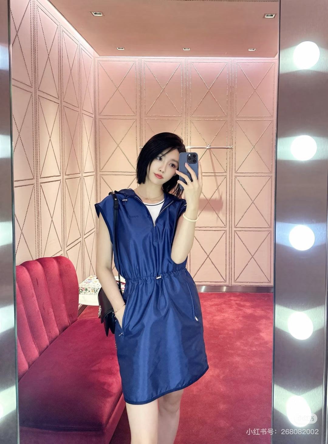 Guc 25fw sleeveless dress