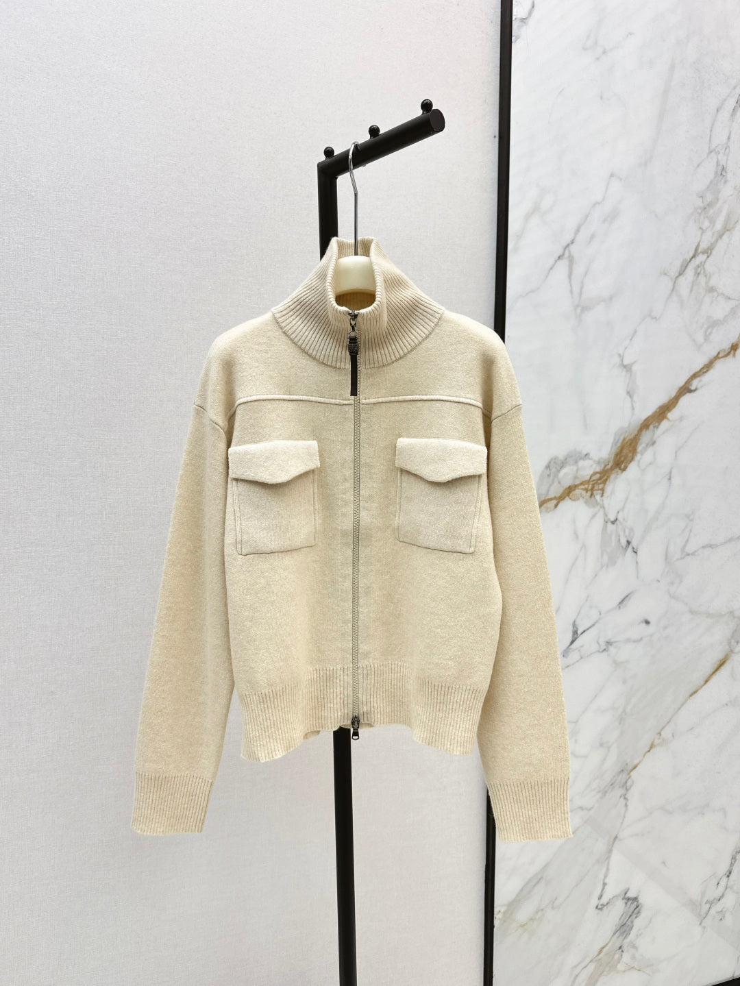Brune 25fw cashmere jacket