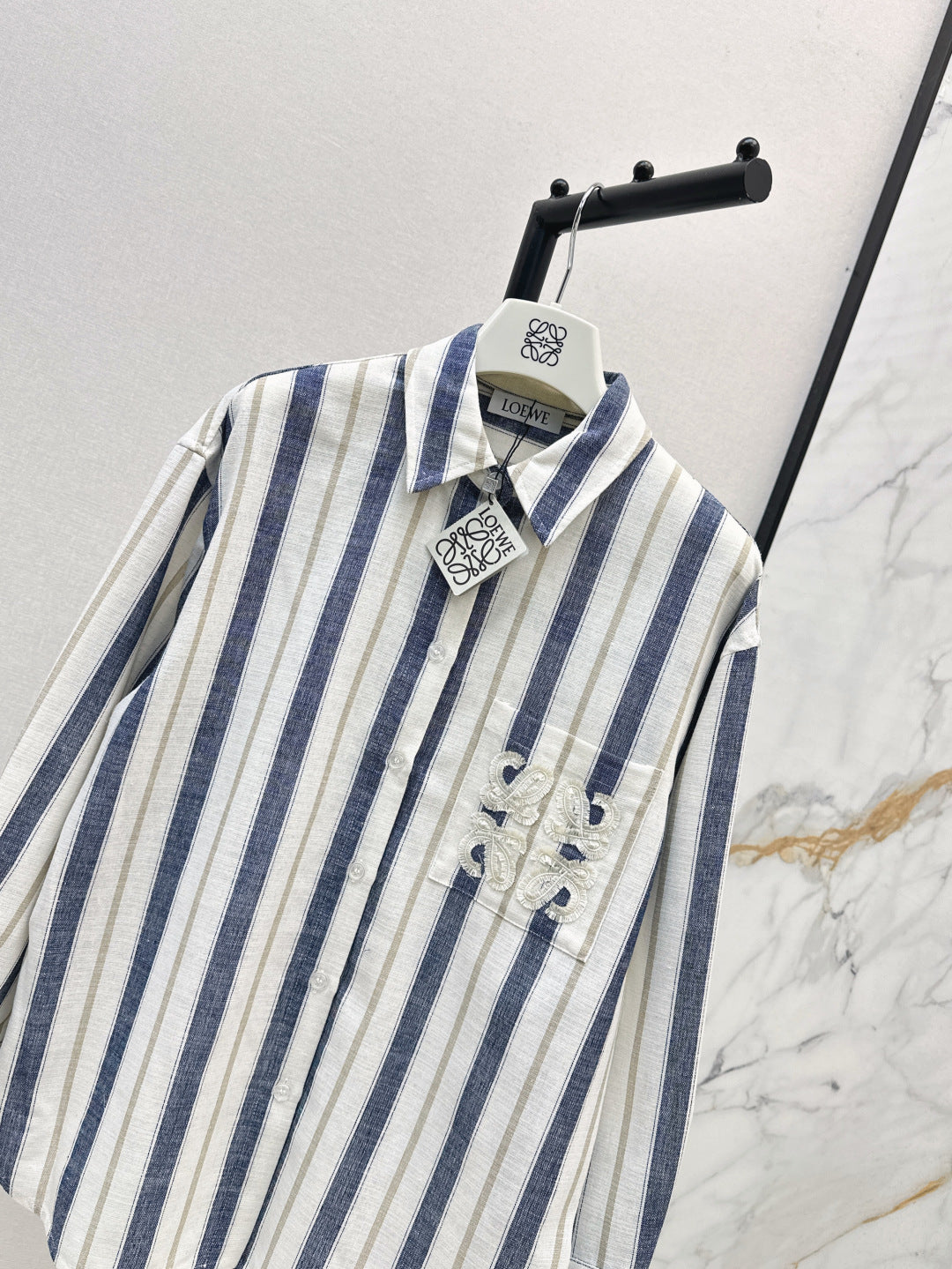 Loe 25fw linen shirt