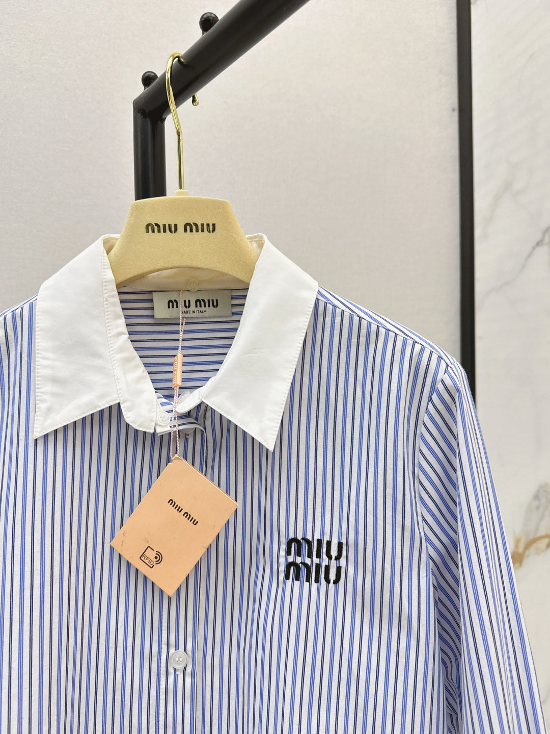 Miu 25fw buttons shirt