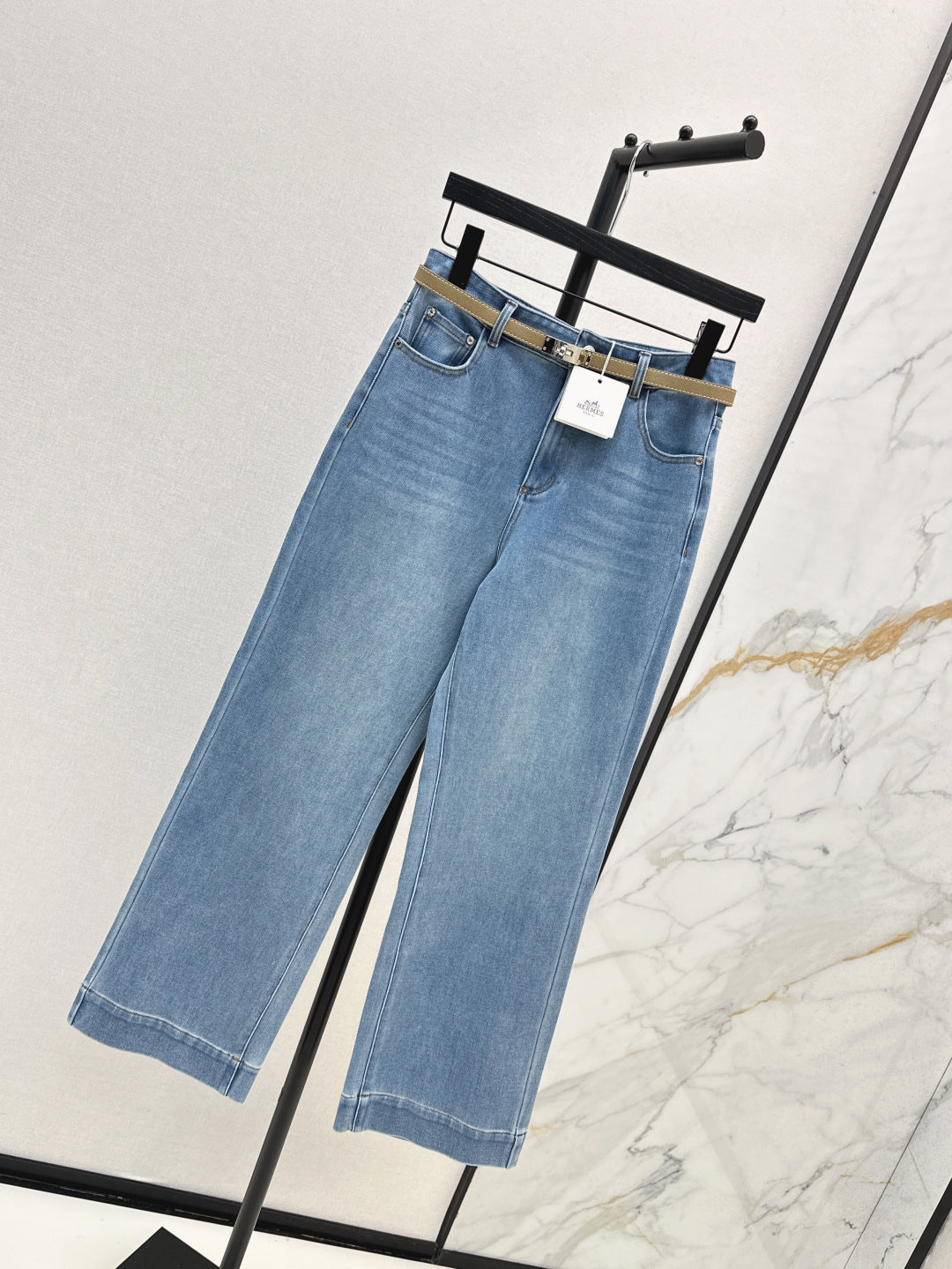 Herm 25fw straight jeans
