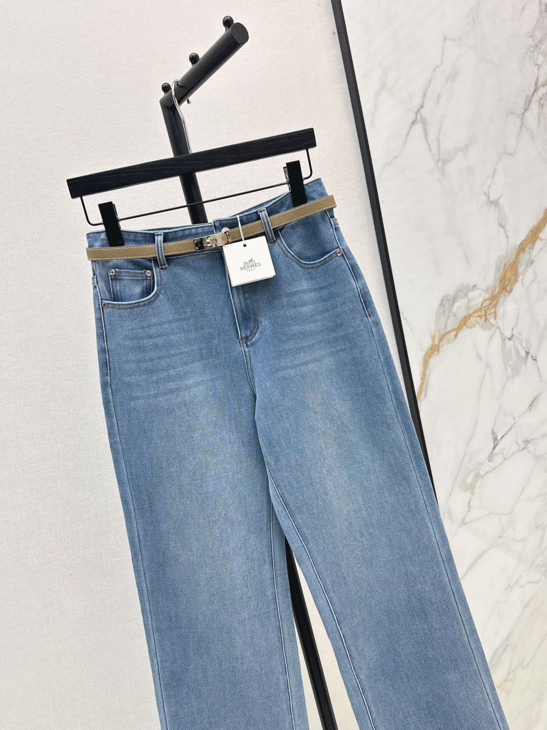 Herm 25fw straight jeans