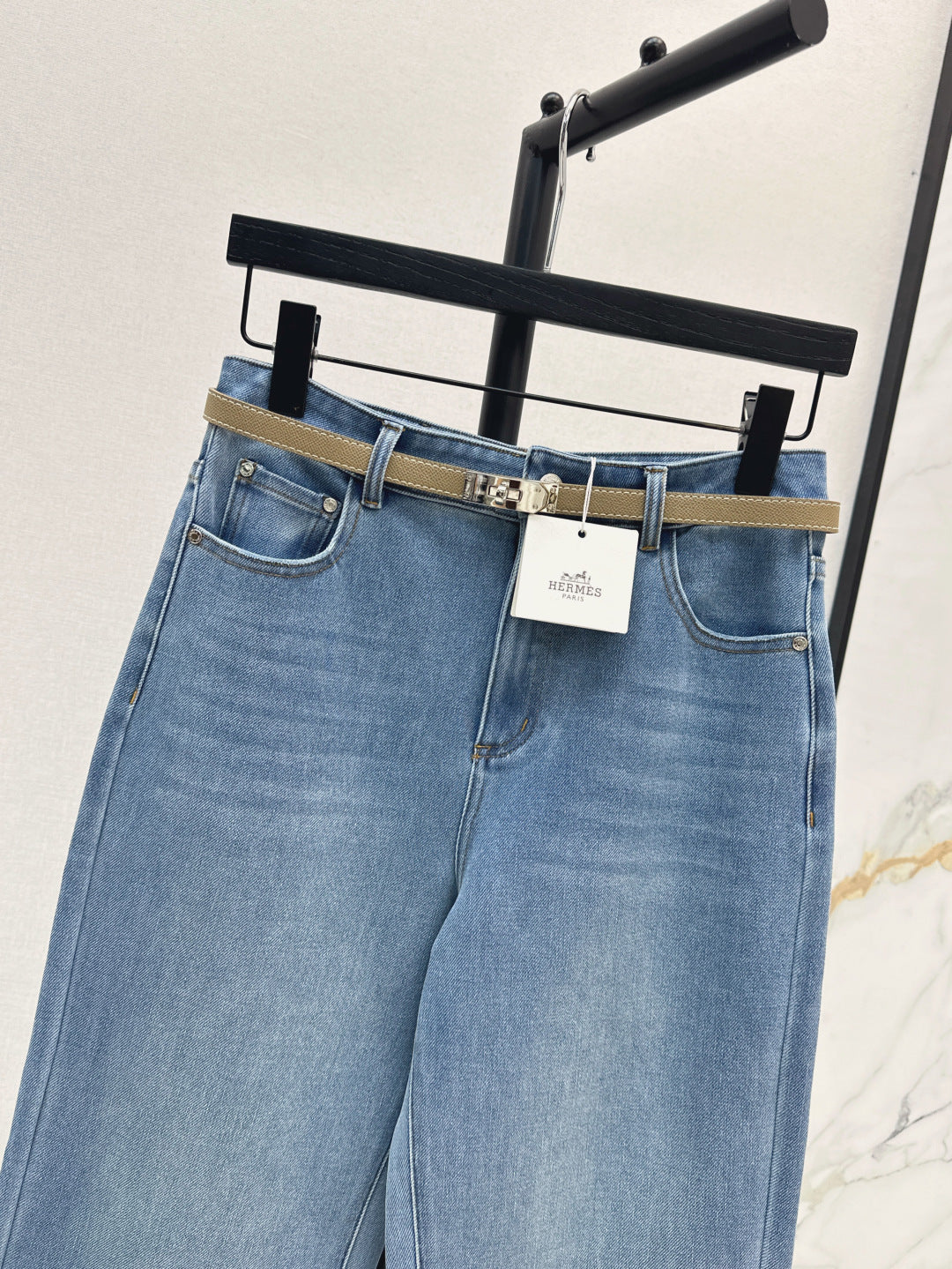 Herm 25fw straight jeans