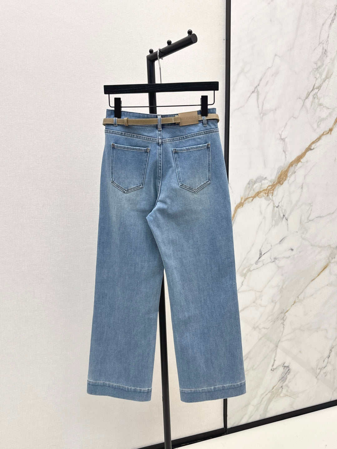 Herm 25fw straight jeans