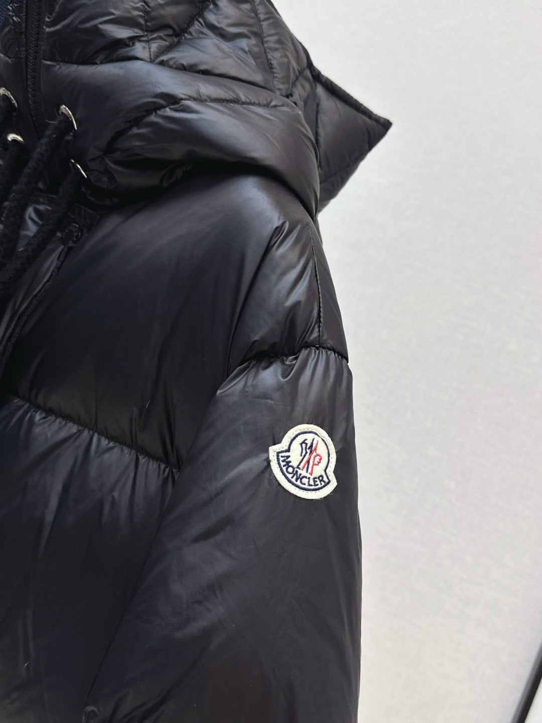 Monc 25fw down jacket