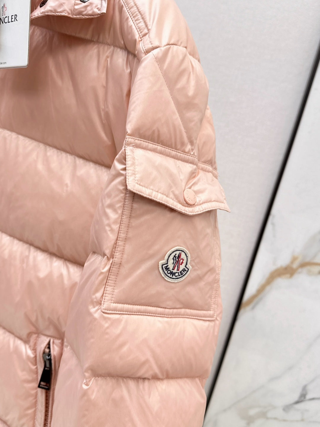 Monc 25fw down jacket