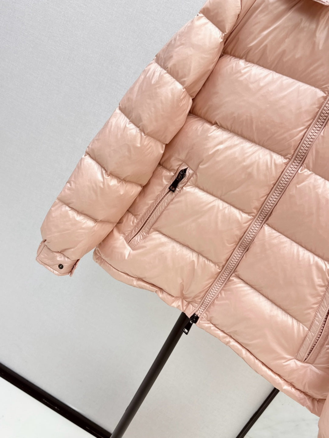 Monc 25fw down jacket