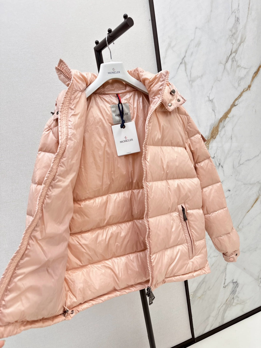 Monc 25fw down jacket