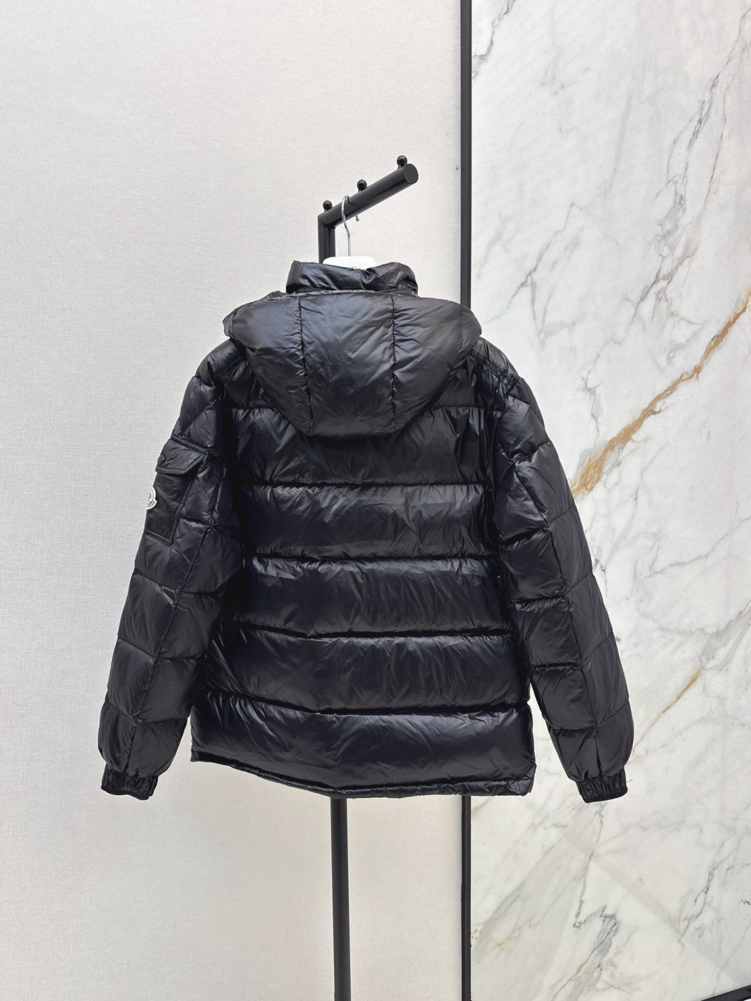Monc 25fw down jacket