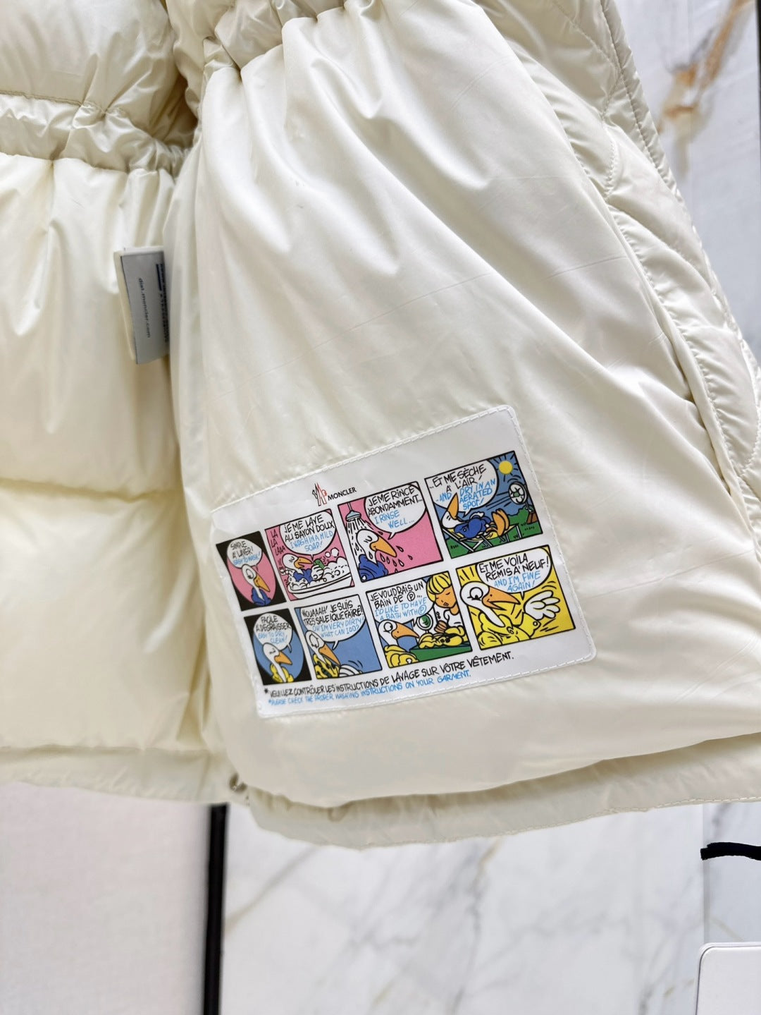 Monc 25fw down jacket