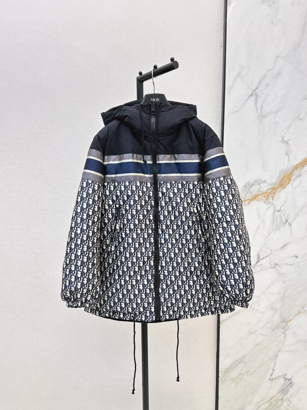 CD 24fw reversible down jacket