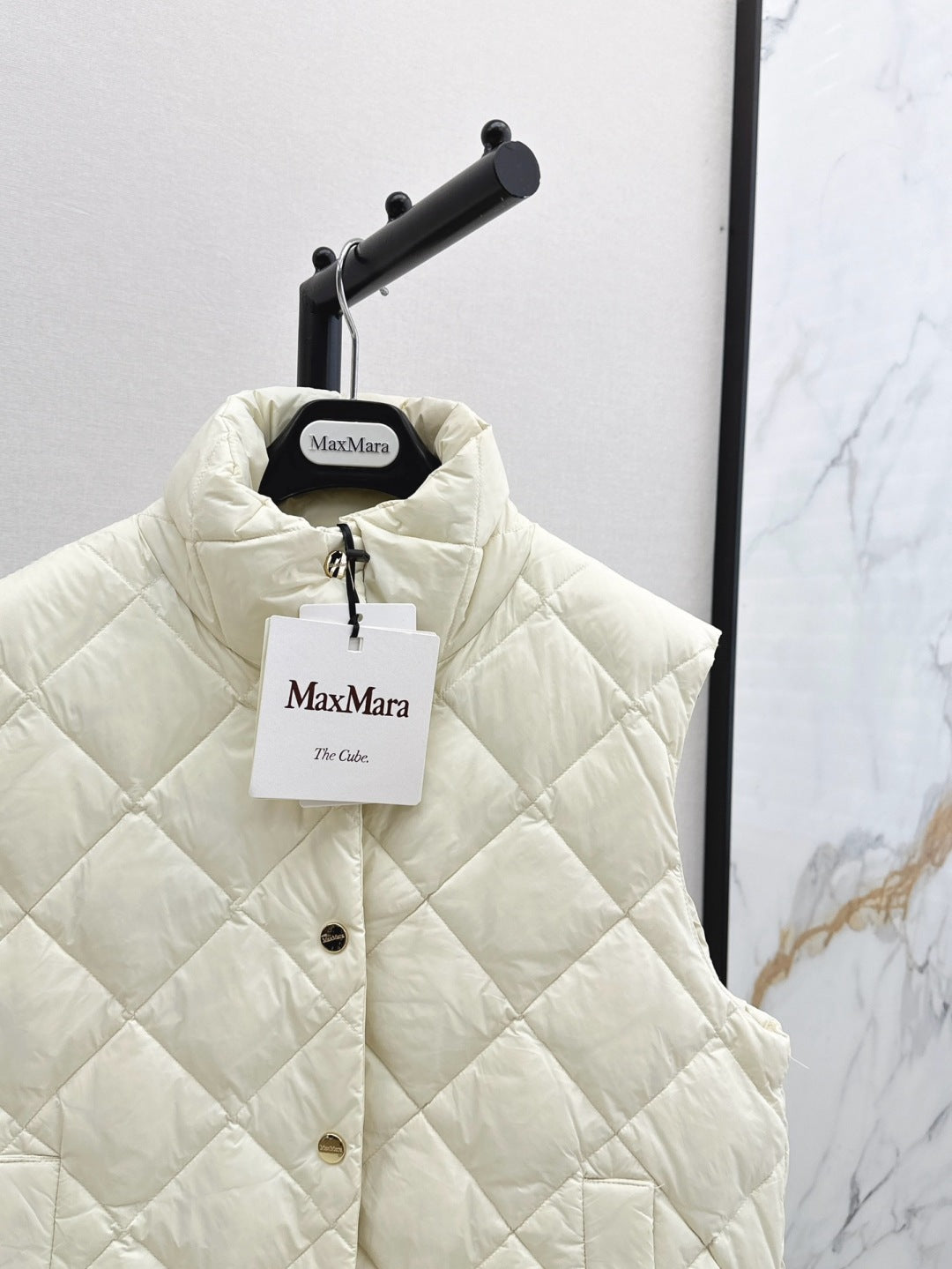 Max 25fw down vest