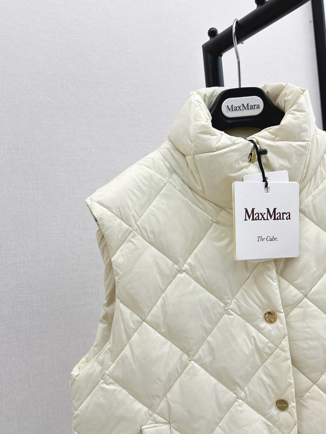 Max 25fw down vest