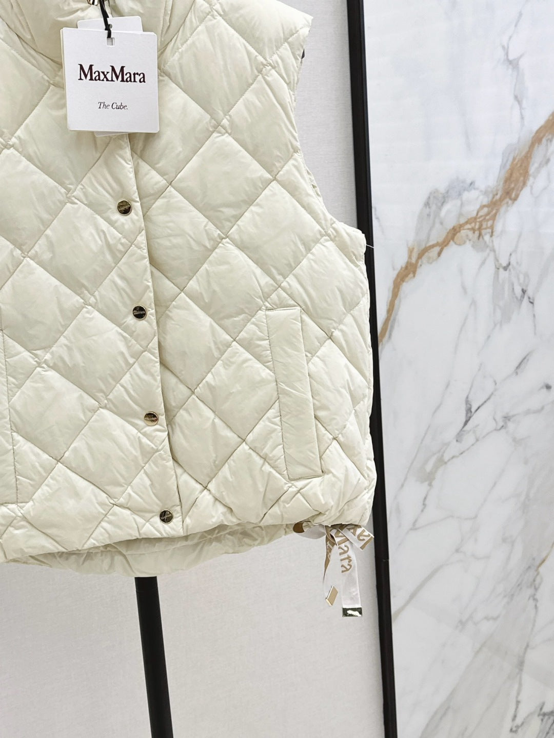 Max 25fw down vest