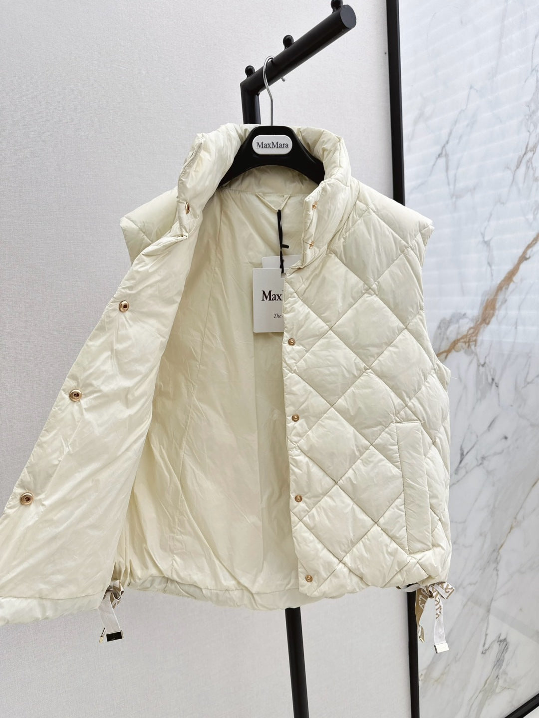 Max 25fw down vest