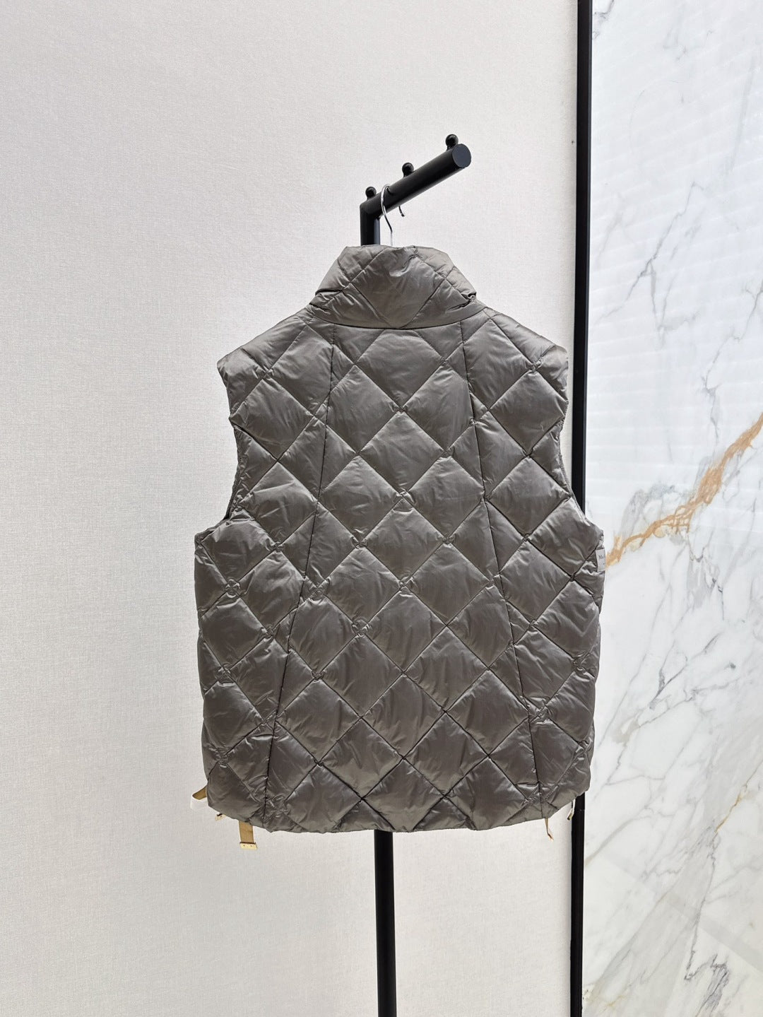 Max 25fw down vest