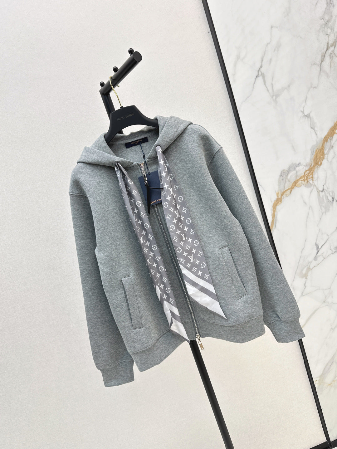 Louis 25fw scarf jacket