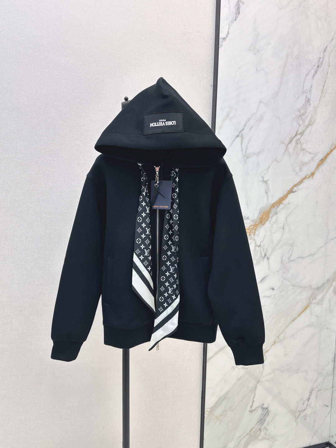 Louis 25fw scarf jacket