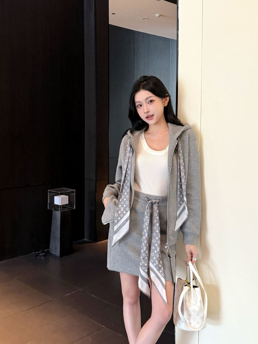 Louis 25fw scarf jacket