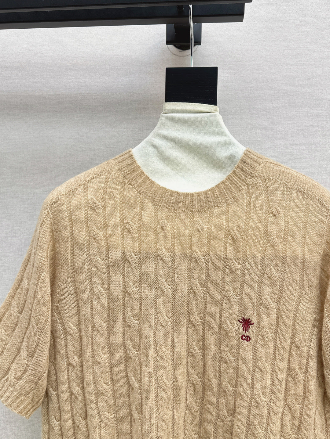 CD 25fw knitted sweater