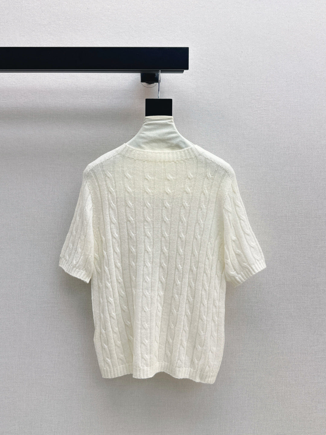 CD 25fw knitted sweater