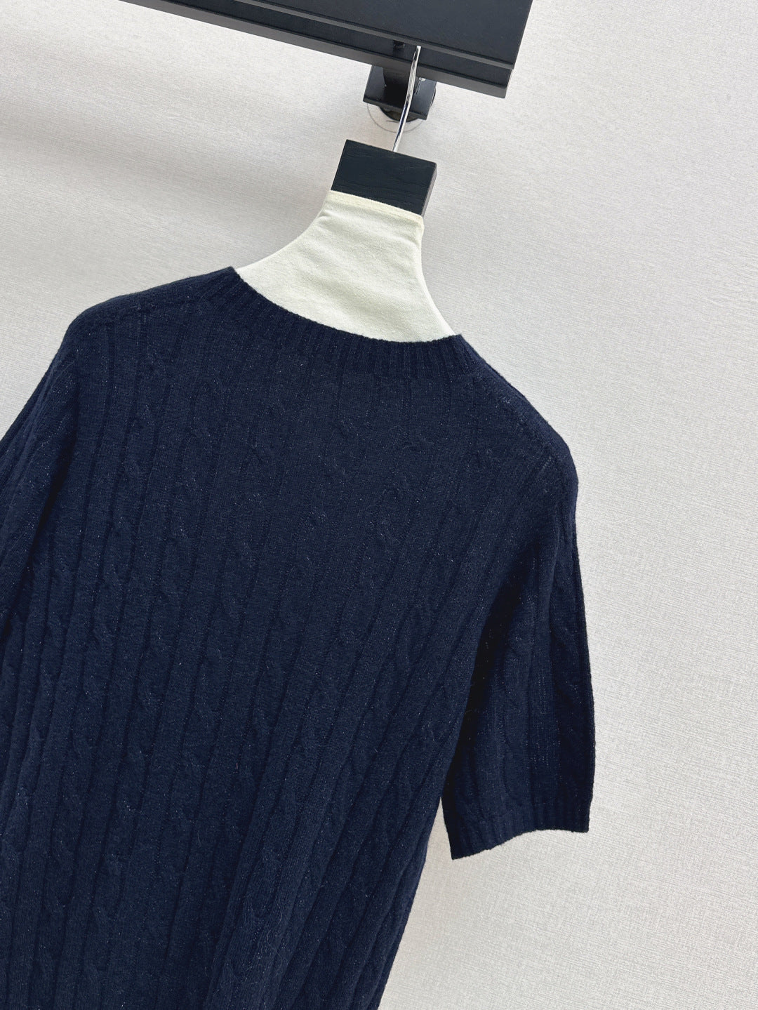 CD 25fw knitted sweater